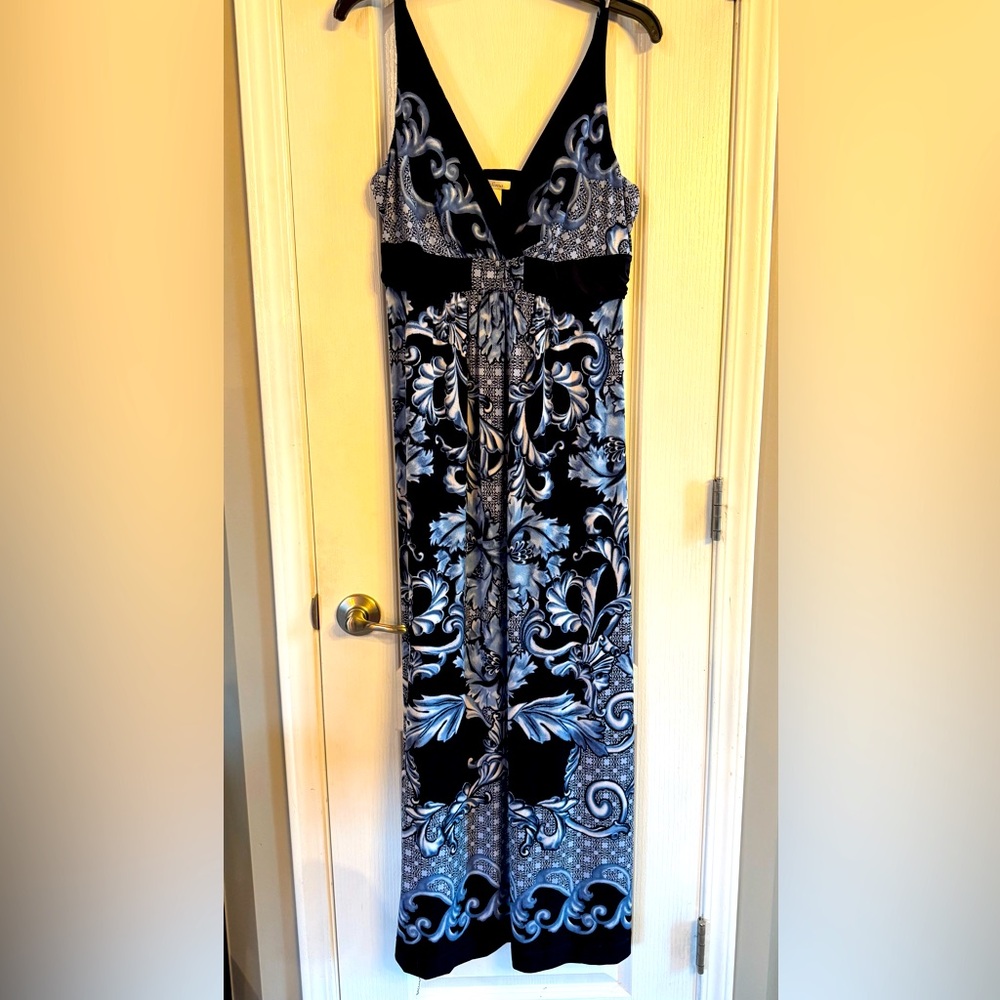 Elegant Black and Blue Floral Soma Maxi Dress